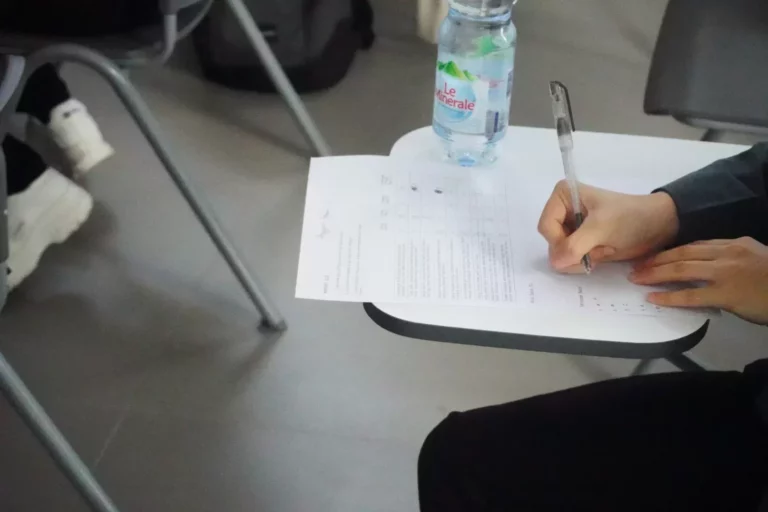 Comment rester calme lors du bac ou du DNB et surmonter son stress ? sophrologie et reiki - Montaigu