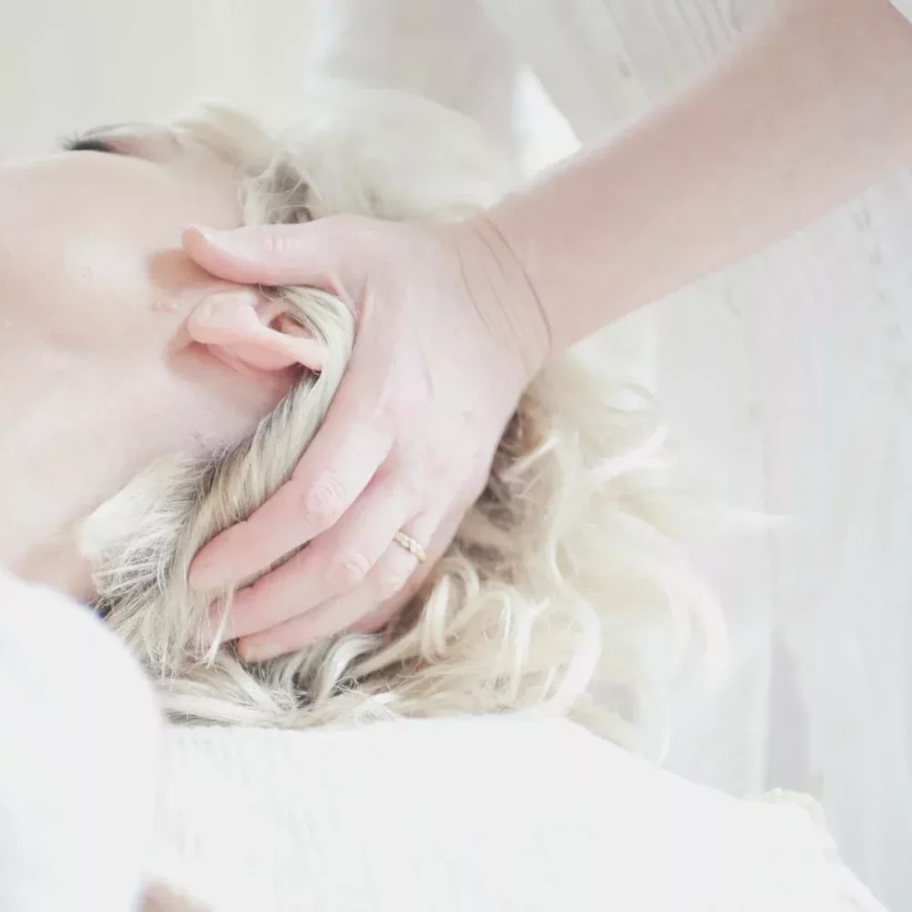 reiki apaisement calme – charge mentale – fatigue – montaigu Retrouvez de l'apaisement, du calme et de la vitalité avec le reiki à Montaigu. Aidants épuisés.